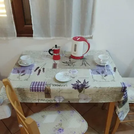 Luke's * Olbia